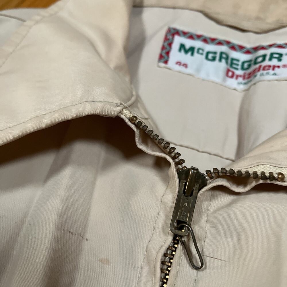 Vintage McGregor Jacket 44 Beige Drizzler Full Zip USA Talon Stains - Picture 4 of 11